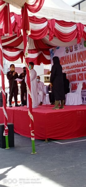 Empat Terdakwa Dieksekusi Cambuk Berdasarkan Putusan MS Meulaboh | (28/ ...